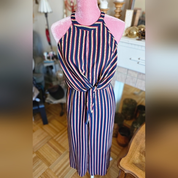 Sienna Sky jumpsuit, size XS. - Picture 2 of 9